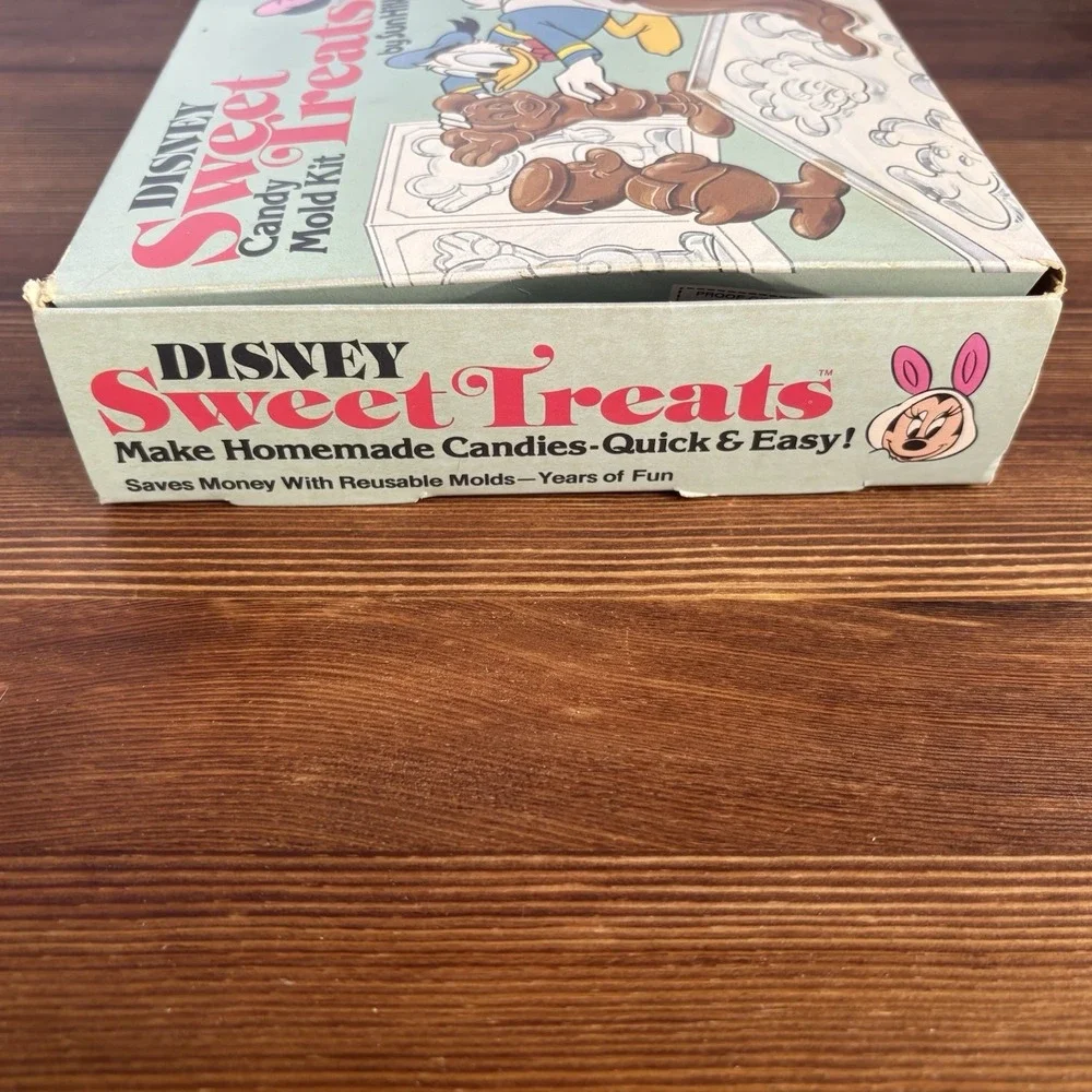 Vintage 1982 Disney Sweet Treats Candy Mold Kit Sun Hill Mickey Donald Complete